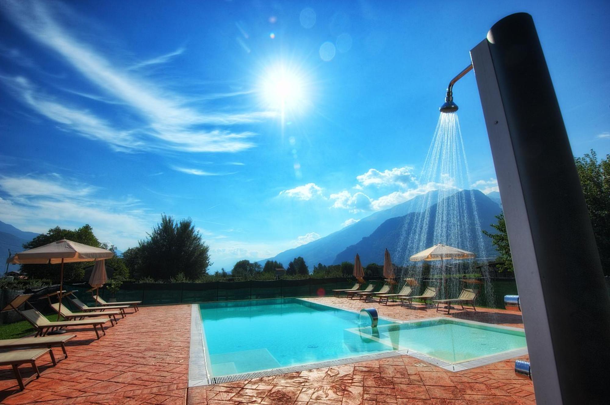 Agriturismo Alla Poncia Gravedona Ngoại thất bức ảnh