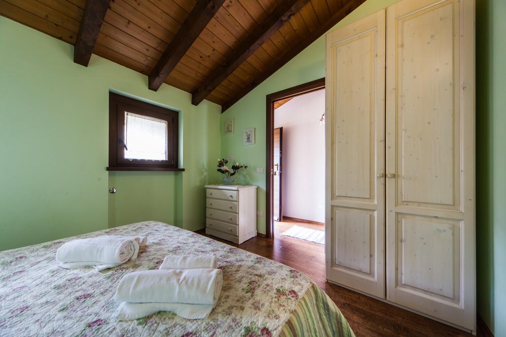 Agriturismo Alla Poncia Gravedona Ngoại thất bức ảnh