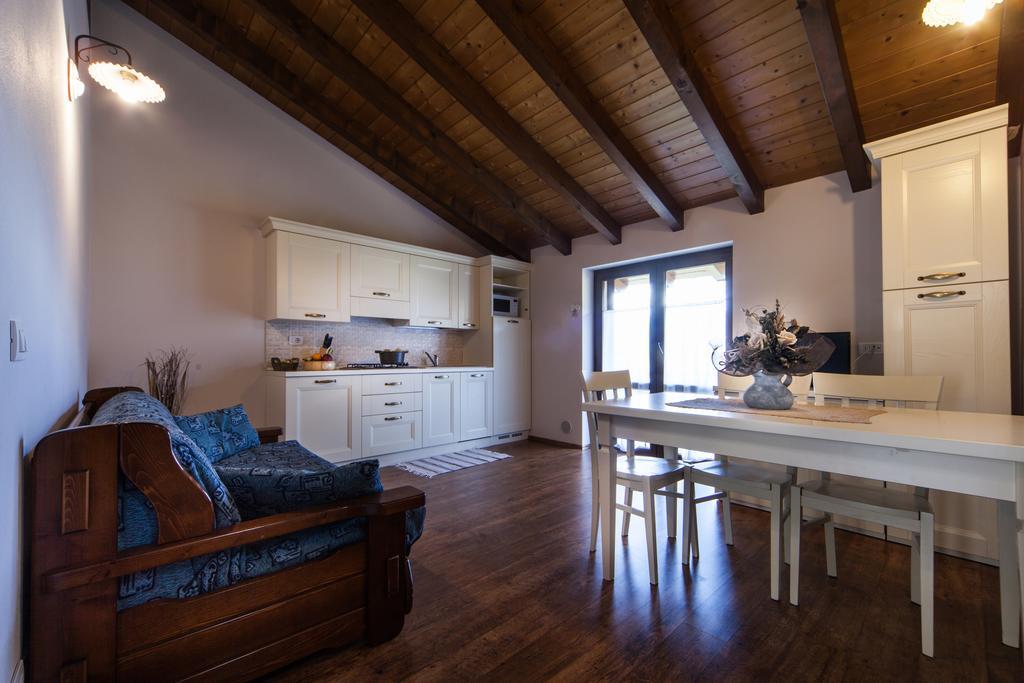 Agriturismo Alla Poncia Gravedona Ngoại thất bức ảnh